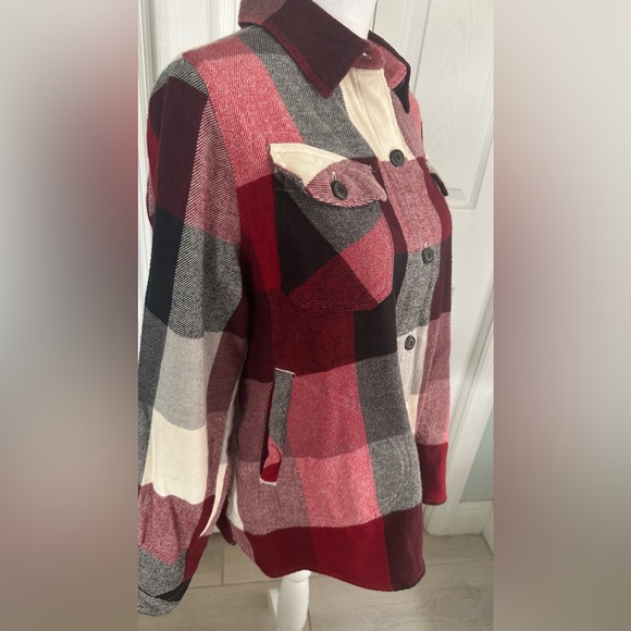 Woolrich Oxbow Bend Ladies Lightweight Jacket - Picture 6 of 12